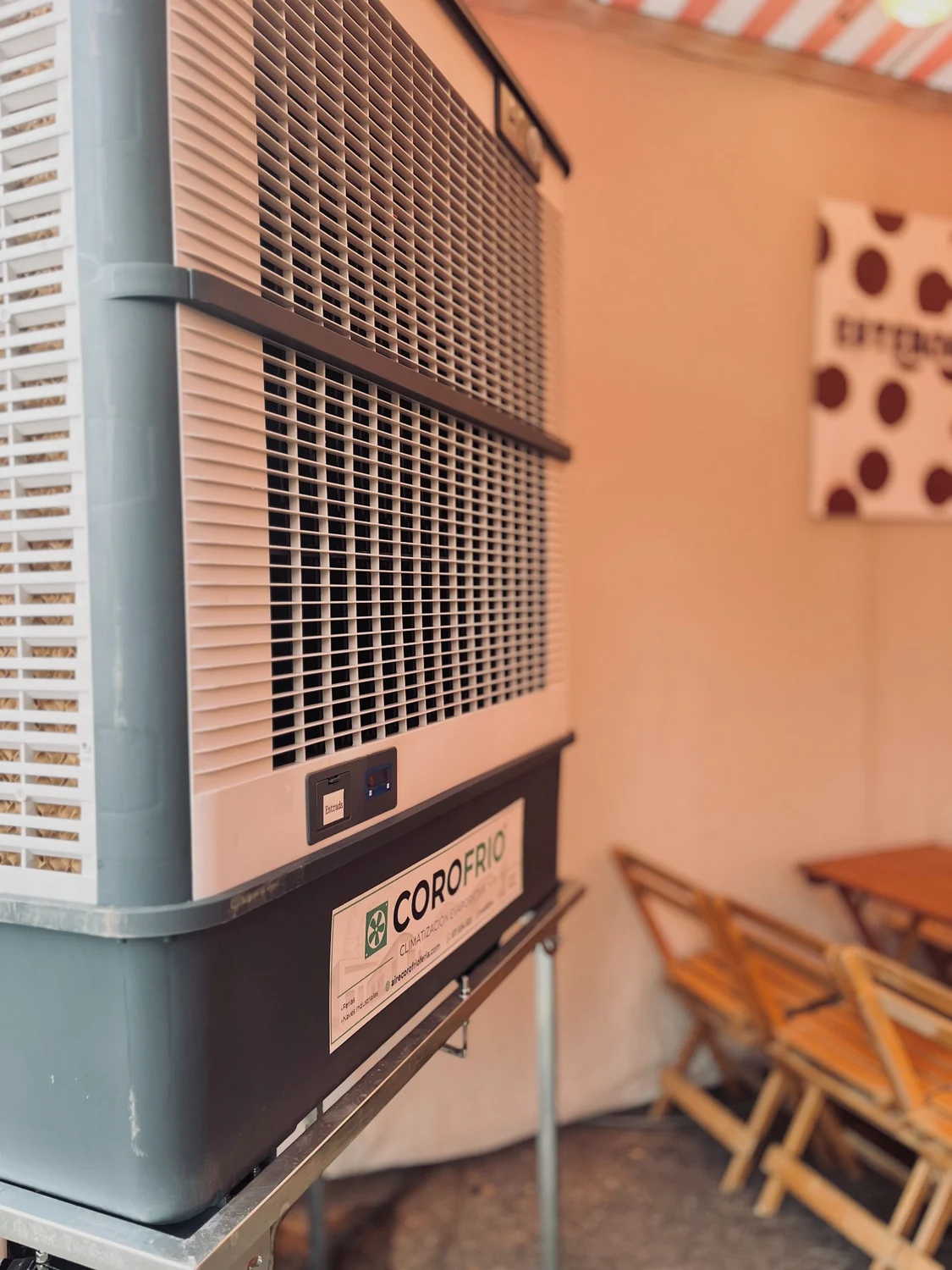 Detalle de climatizador evaporativo COROFRIO